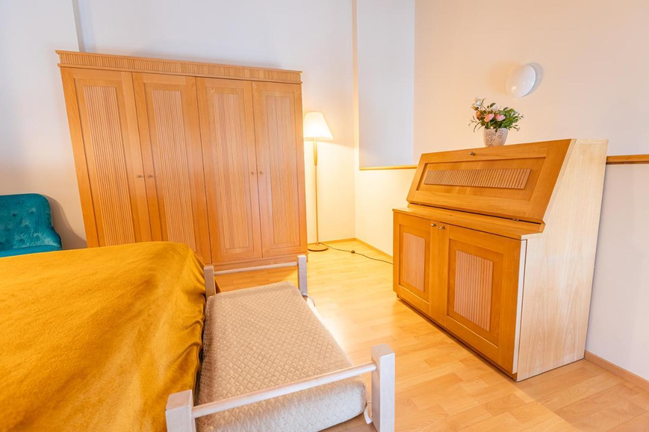 Daily Apartments - Split Level Apartment Near Port Tallinn Buitenkant foto