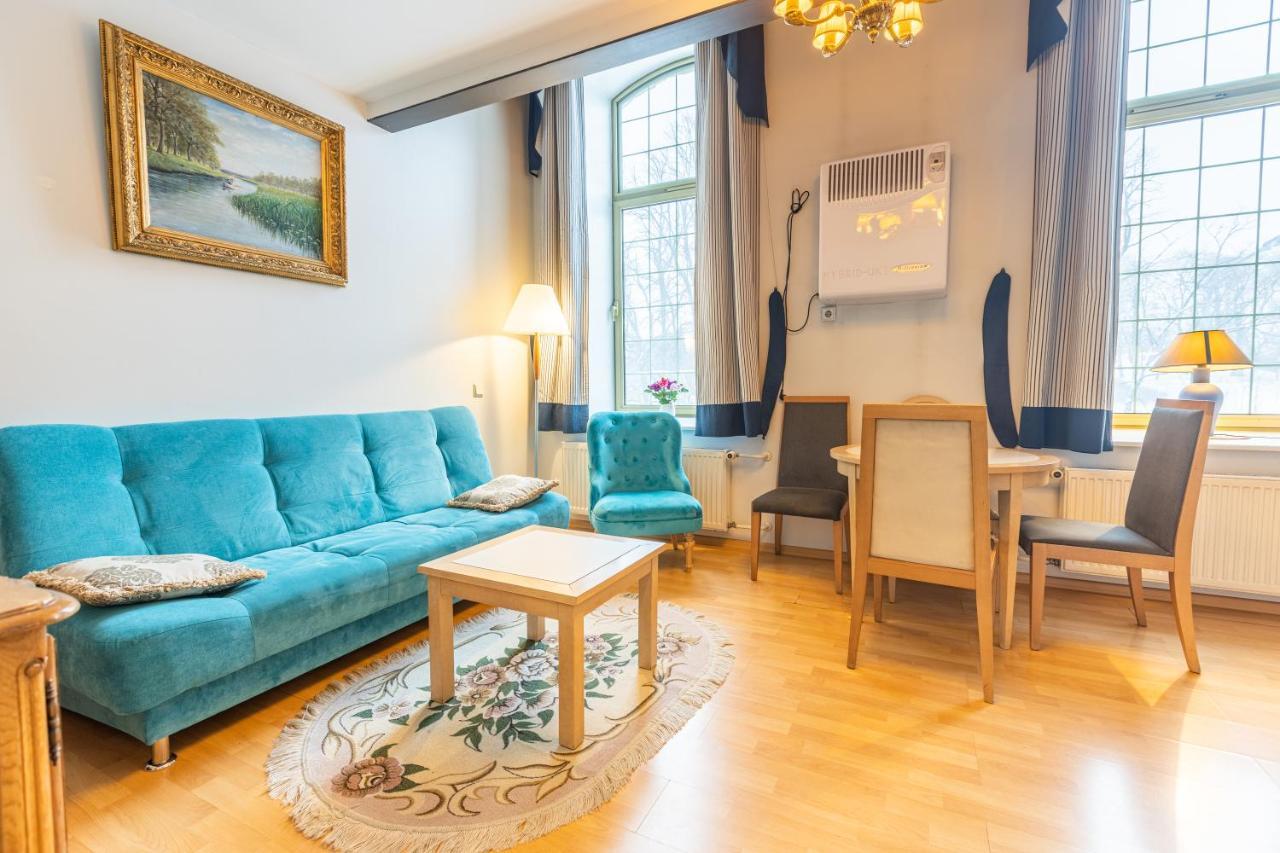 Daily Apartments - Split Level Apartment Near Port Tallinn Buitenkant foto
