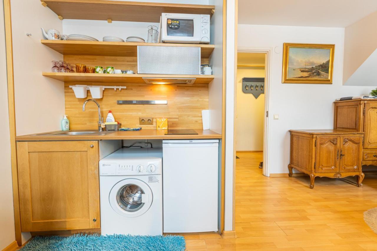 Daily Apartments - Split Level Apartment Near Port Tallinn Buitenkant foto