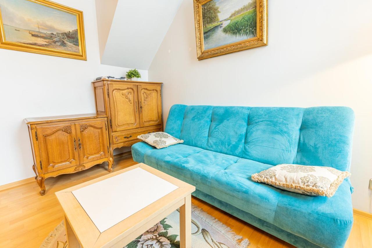 Daily Apartments - Split Level Apartment Near Port Tallinn Buitenkant foto
