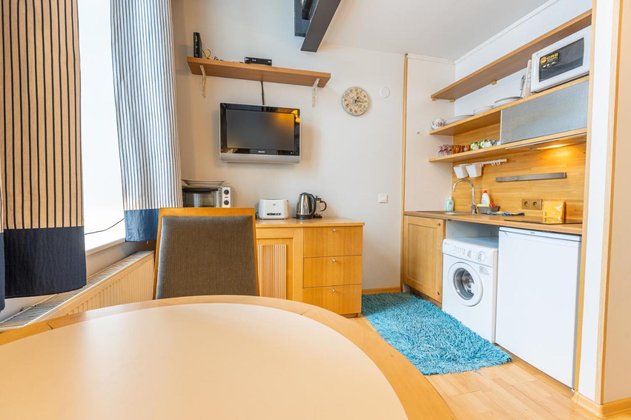 Daily Apartments - Split Level Apartment Near Port Tallinn Buitenkant foto
